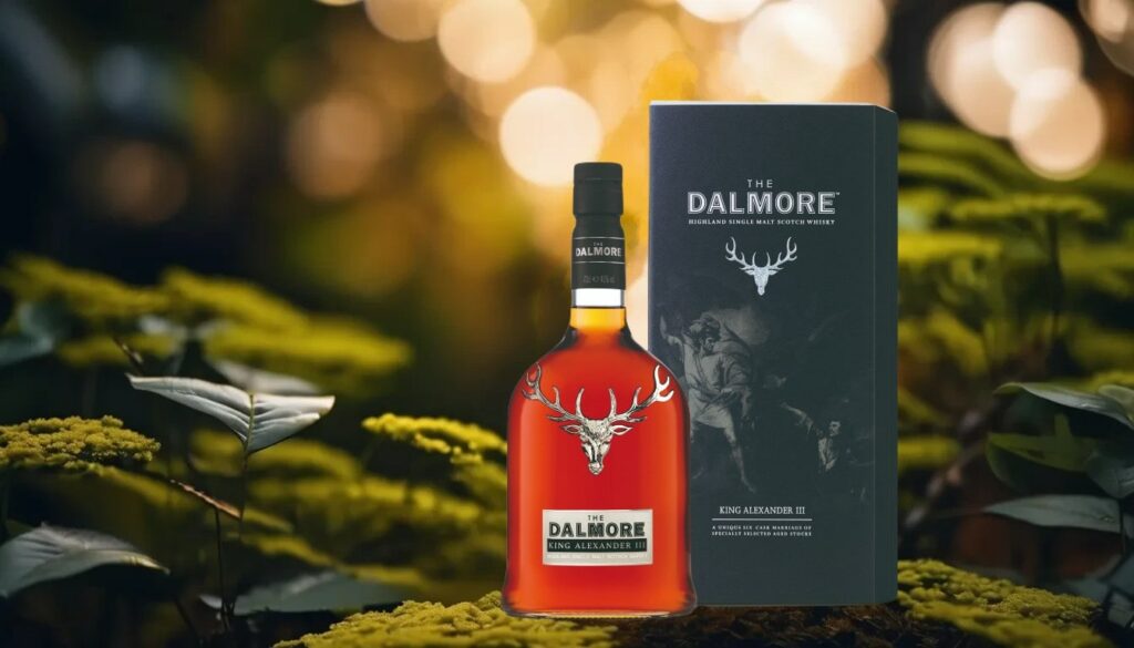 Eine Flasche Dalmore King Alexander III mit Geschenkverpackung.